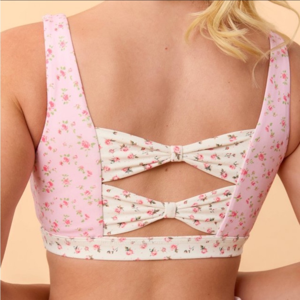 NWT Blogilates Bow Back Corset Sports Bra - Pink Floral- S